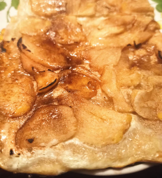 Apfelflammkuchen ohne Hefe